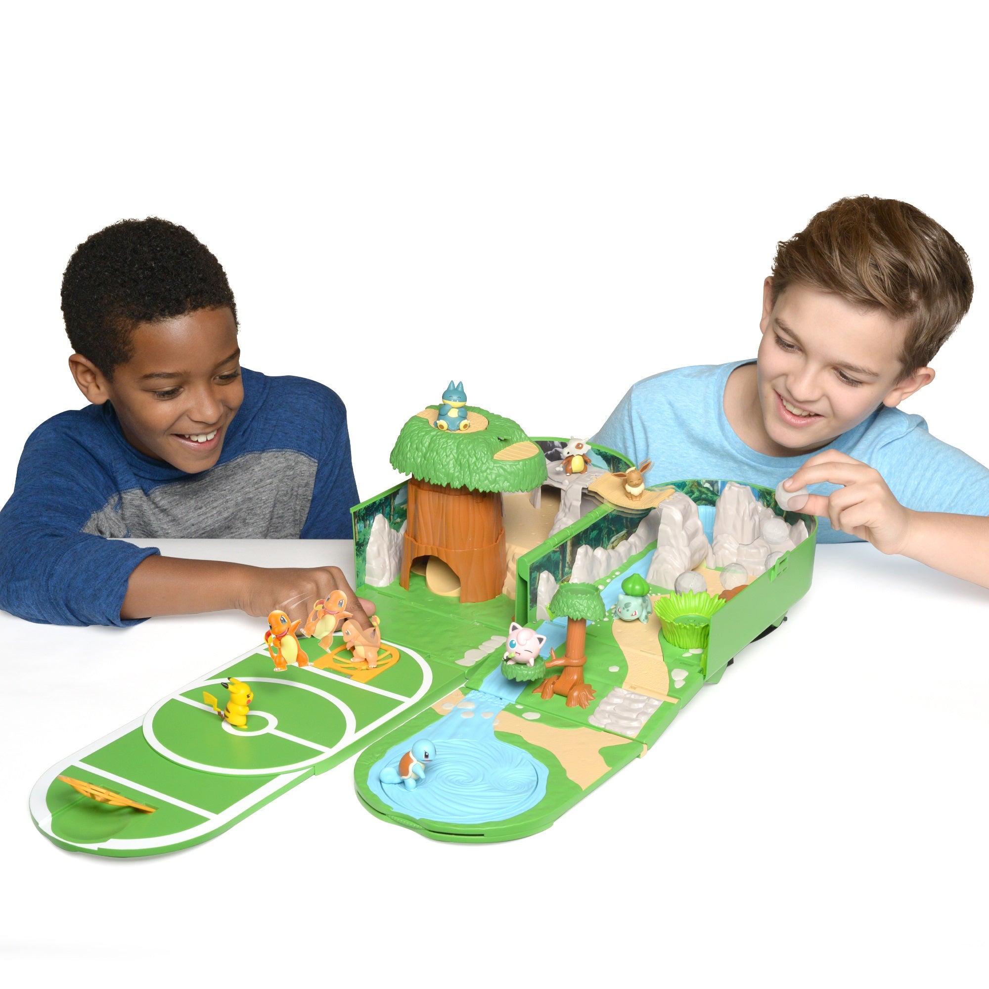 Pokémon World Transformable Playset